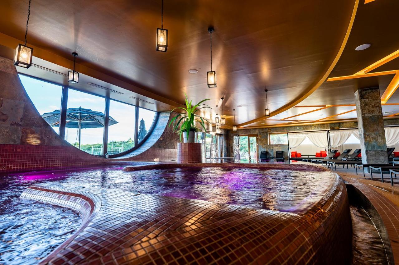 Allure Healthy Hotel & Spa Eger Exterior photo