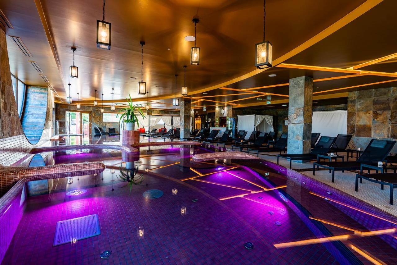 Allure Healthy Hotel & Spa Eger Exterior photo