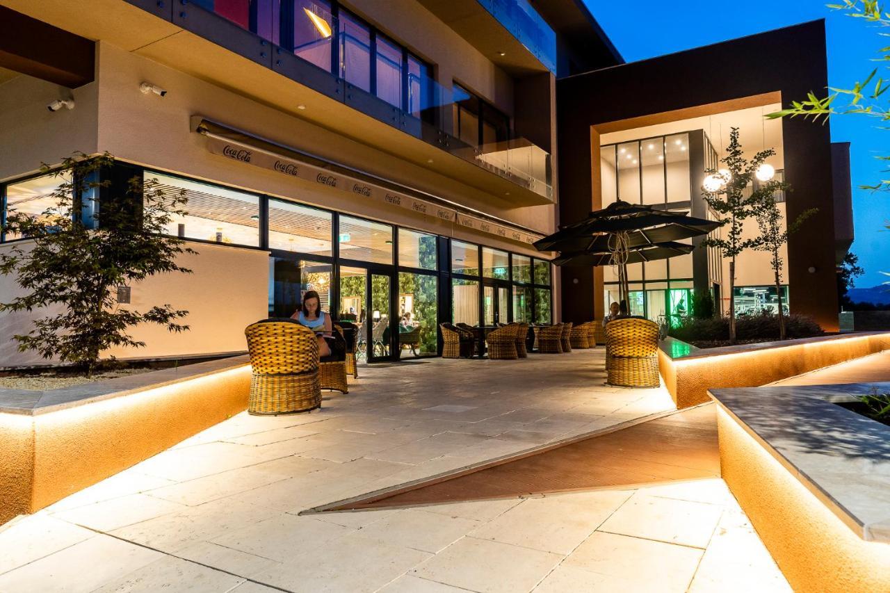 Allure Healthy Hotel & Spa Eger Exterior photo